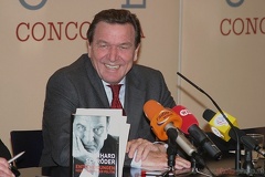 Gerhard Schröder - Entscheidungen (20061211 0031)